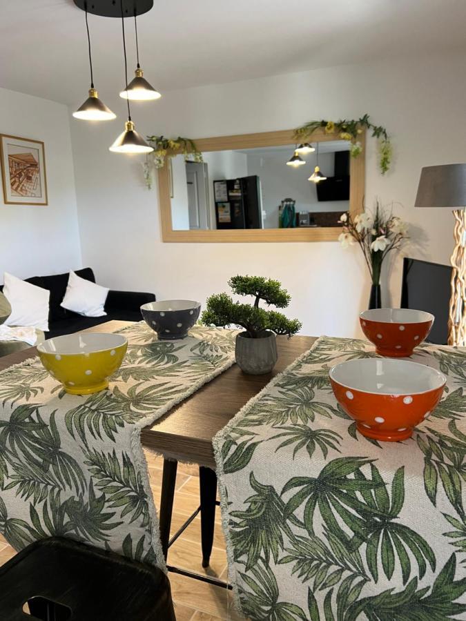 Appartement Entre Village Et Plages. Saint-Cyr-sur-Mer Kültér fotó
